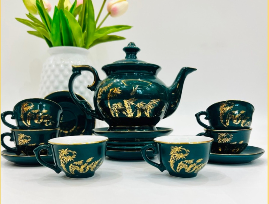 Bộ Chuyên Chén Chữ Phúc Vàng.png